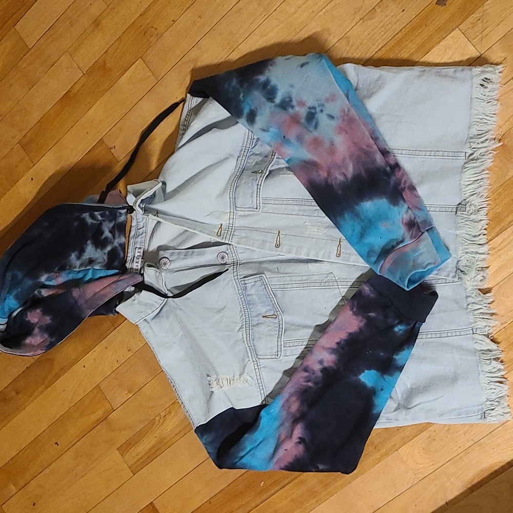 Super Stylish jean jacket with tye dye sleeves and hood